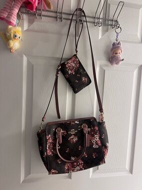 COACH Medley Bouquet purse with matching wristlet